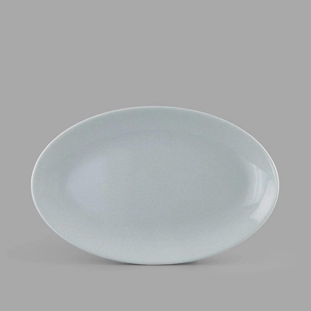 Oval Plate 12