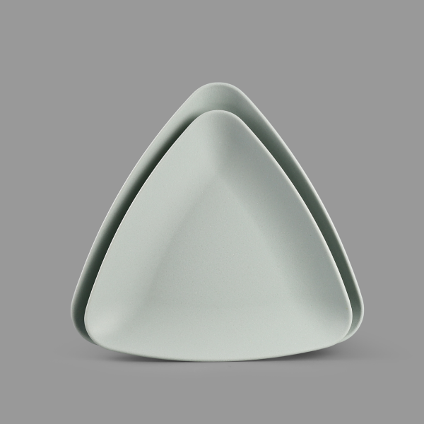 Matte triangle plate 10