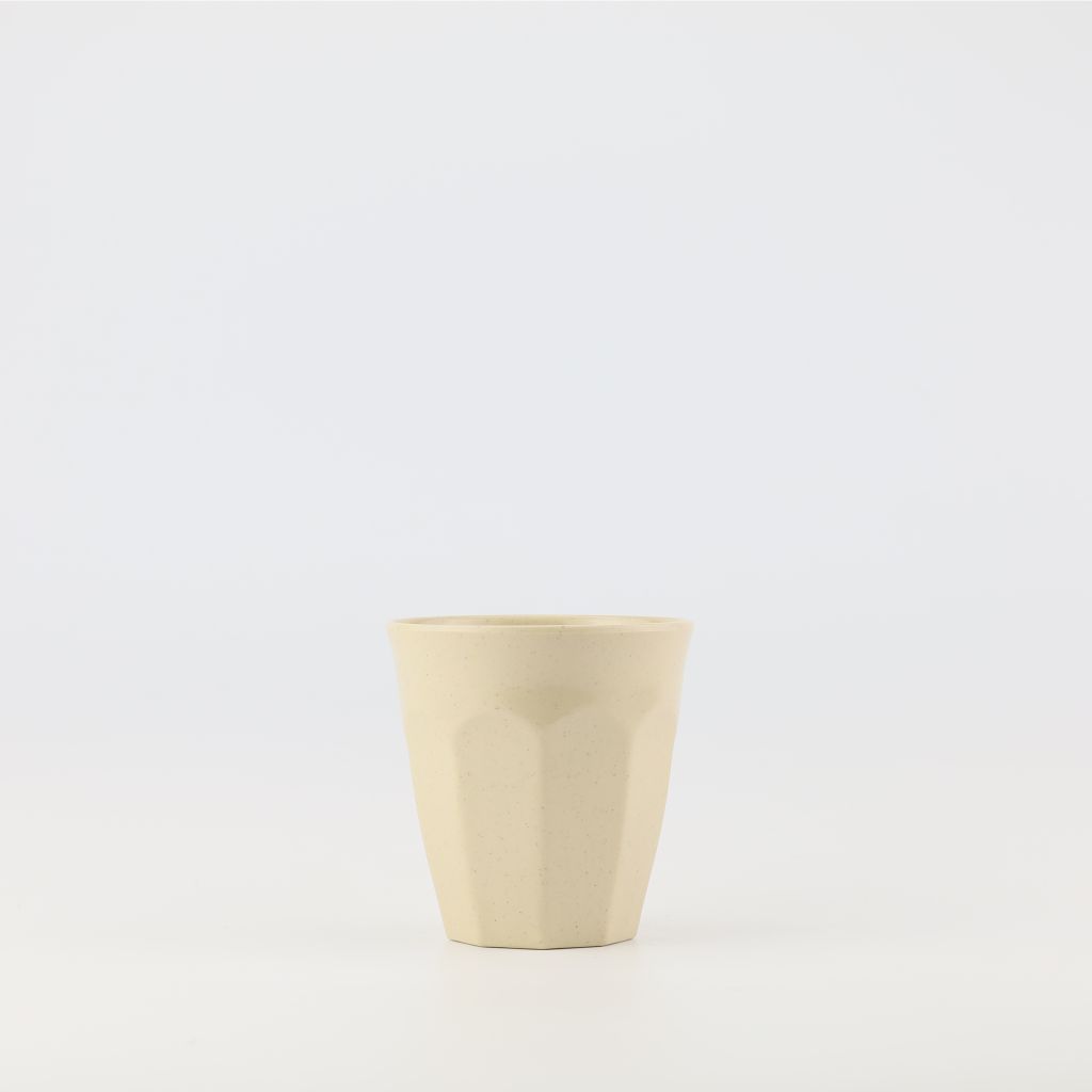 Ly trà đá trung 3