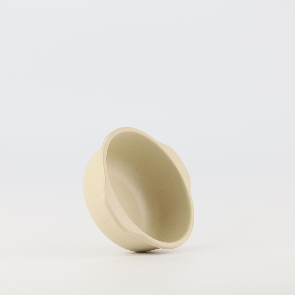 Matte round bowl 5.5