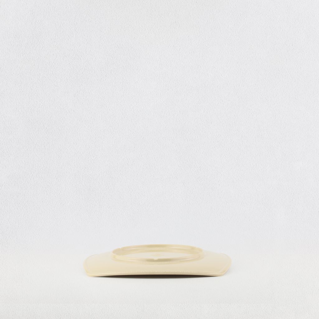 EX-shape square plate 8.5