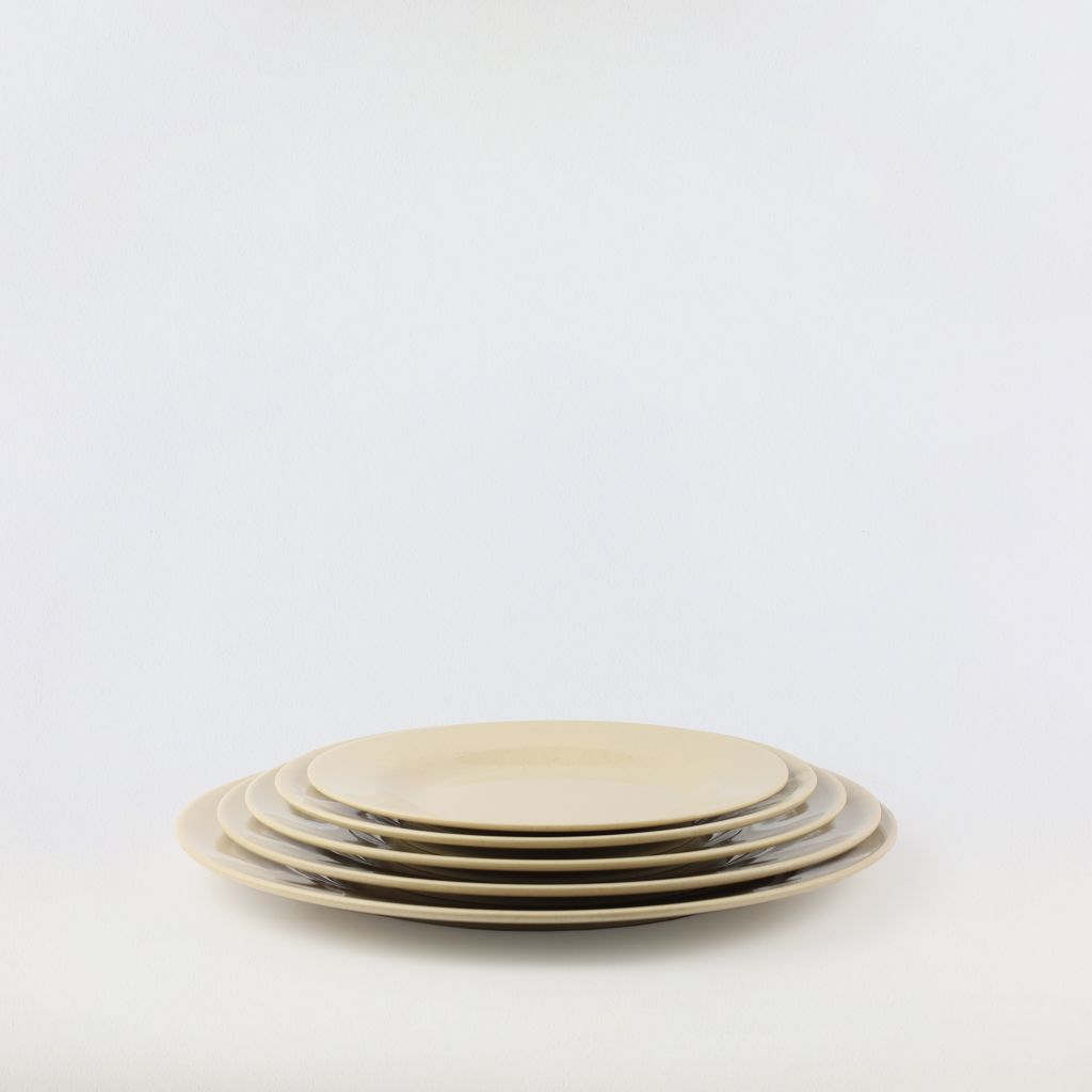Round plate 10
