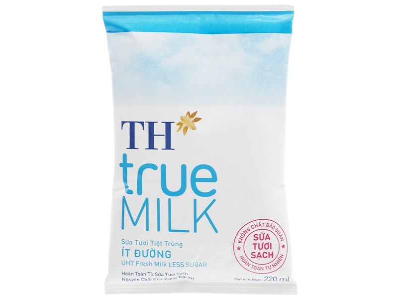  Sữa tươi tiệt trùng TH ít đường túi 220ml 
