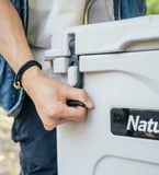  THÙNG ĐÁ GIỮ NHIỆT 25L NATUREHIKE NH20SJ024 