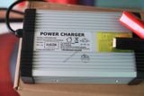  Bộ sạc pin sắt LiFePO4 4S YZPOWER (20A) 14.6V 40Ah - 200Ah 