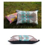  Gối hơi tự phồng hoa văn thổ cẩm nhiều màu 