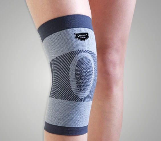 Bao Đeo Bảo Vệ Đầu Gối Với Miếng Đệm Bánh Chè DR.MED DR-K021 (S)