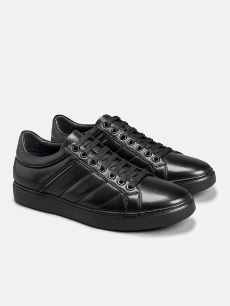 Giày thể thao nam Mulgati Black Sneaker - M128A-82