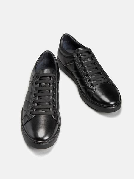 Giày thể thao nam Mulgati Black Sneaker - M128A-82