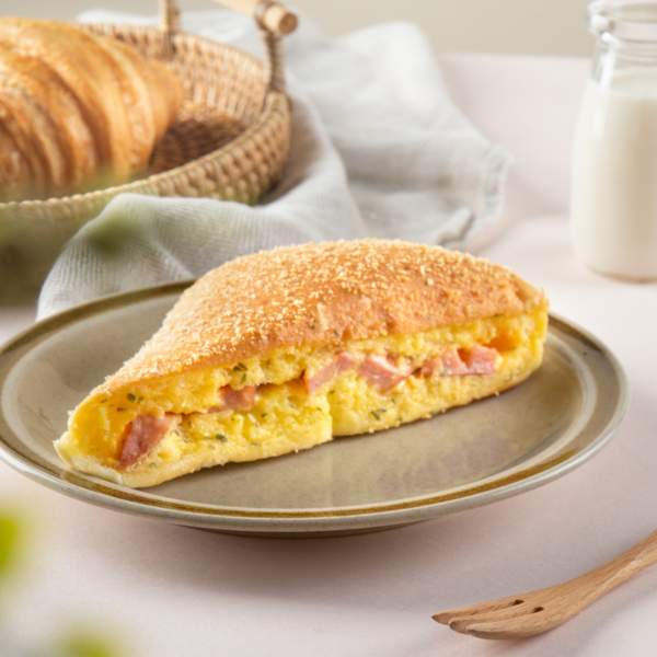 Bánh mì xúc xích phô mai