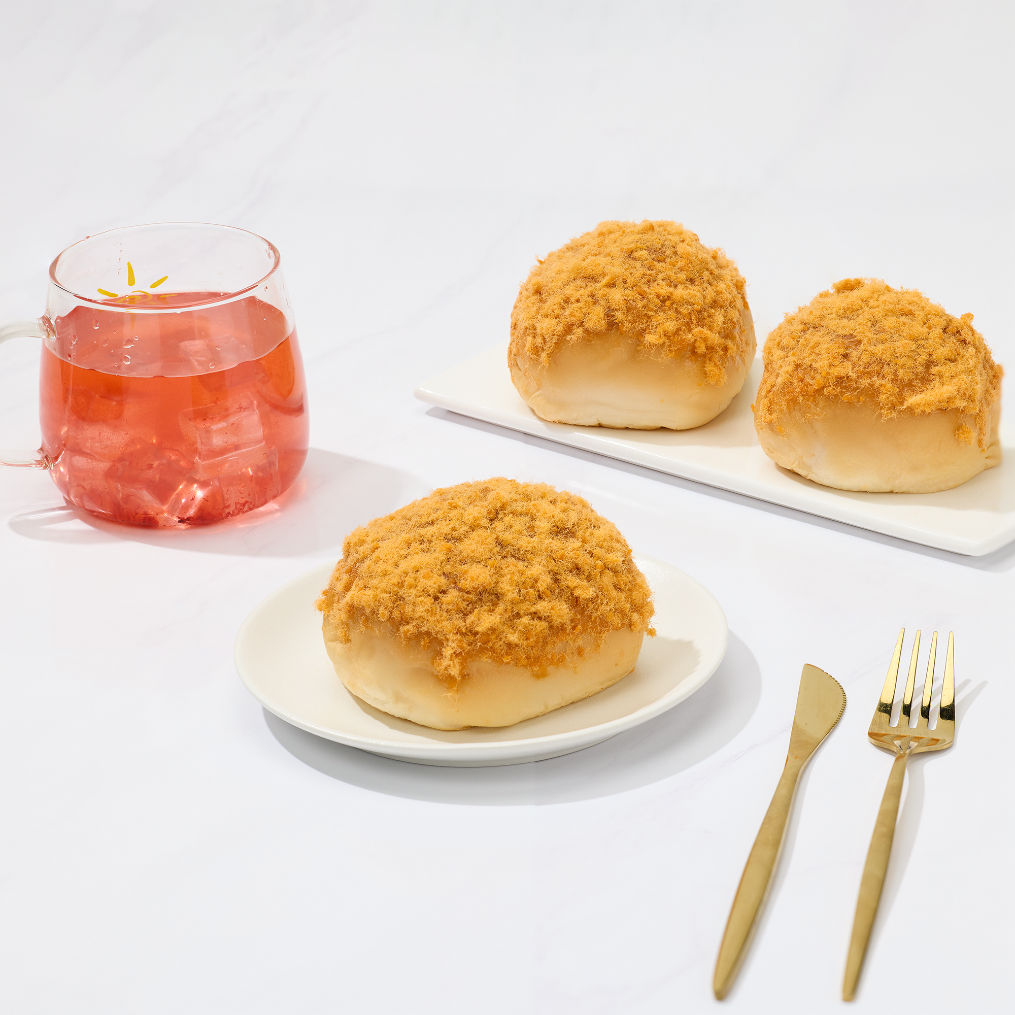 Bánh mì ruốc gà cay