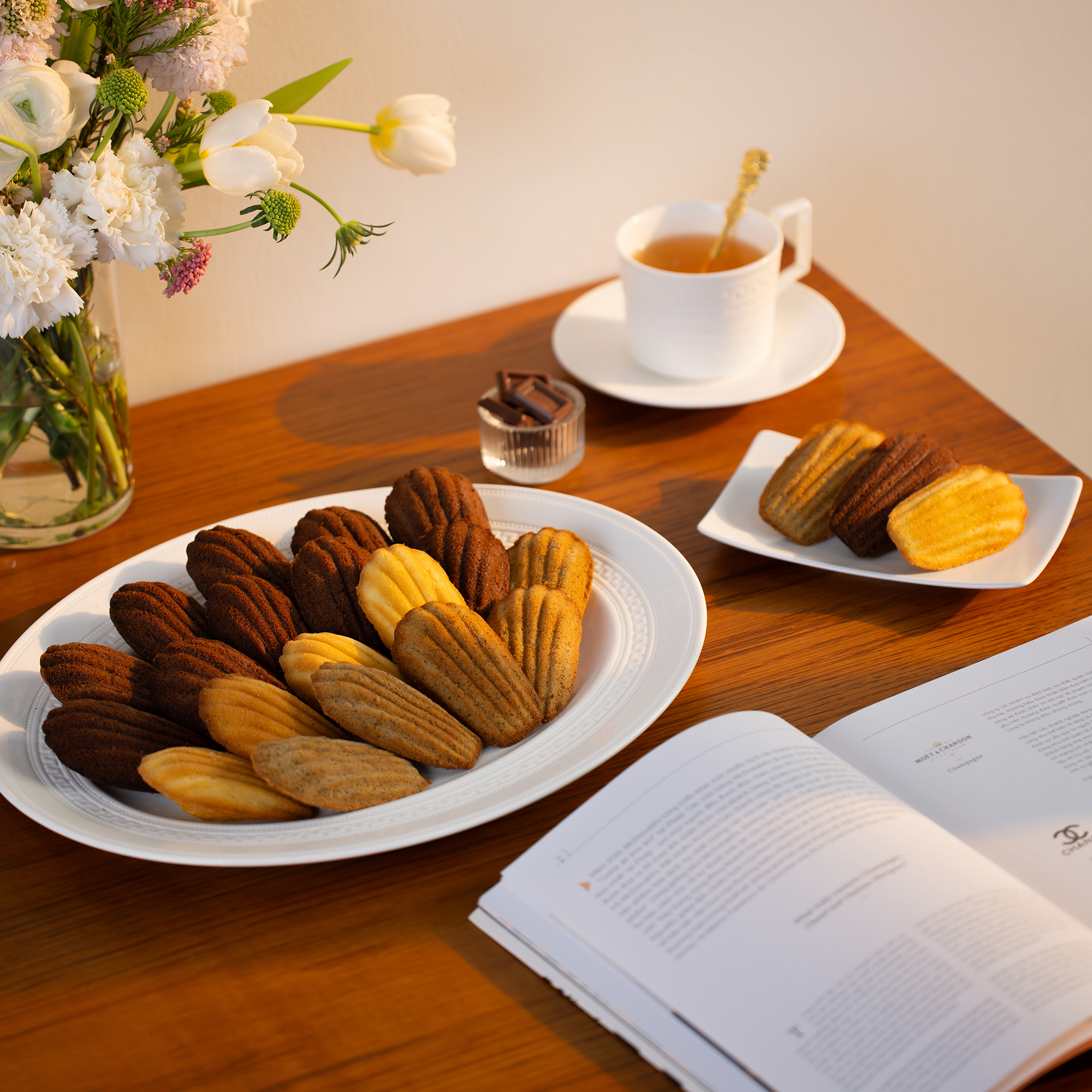 Bánh madeleine sô cô la