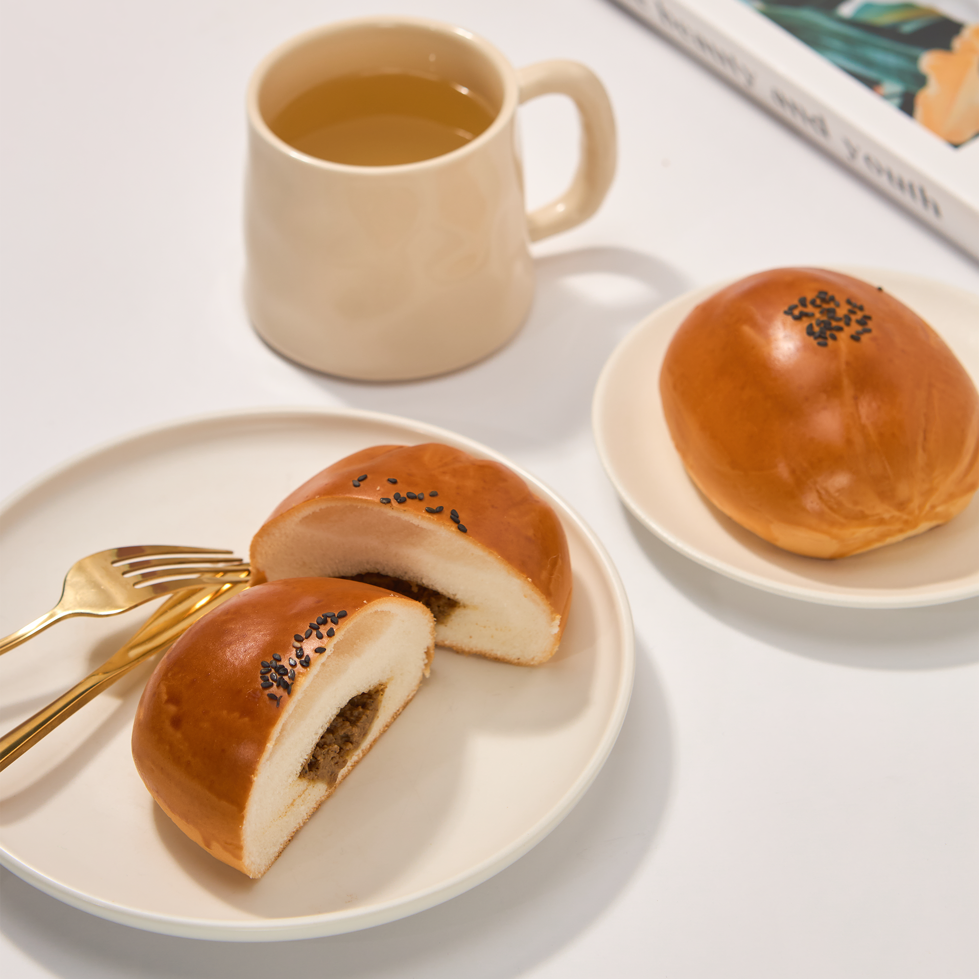 Bánh mì bò sốt tiêu đen