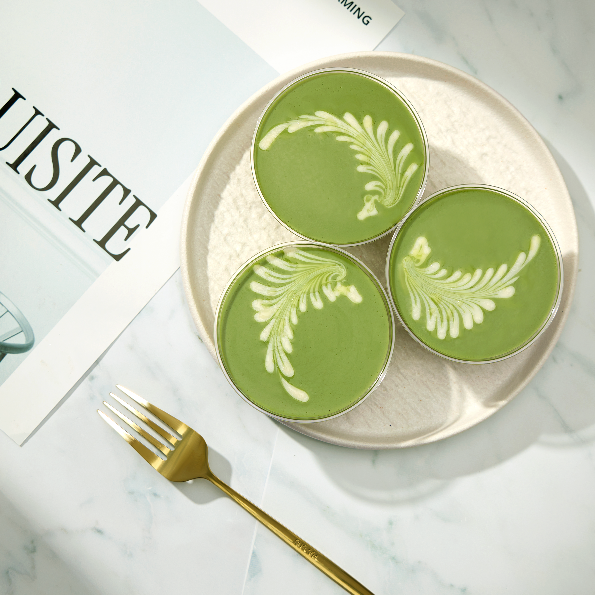 Bánh mousse trà xanh