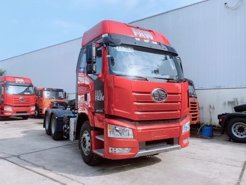 Đầu kéo Faw 375hp nhập khẩu mới nhất 2024