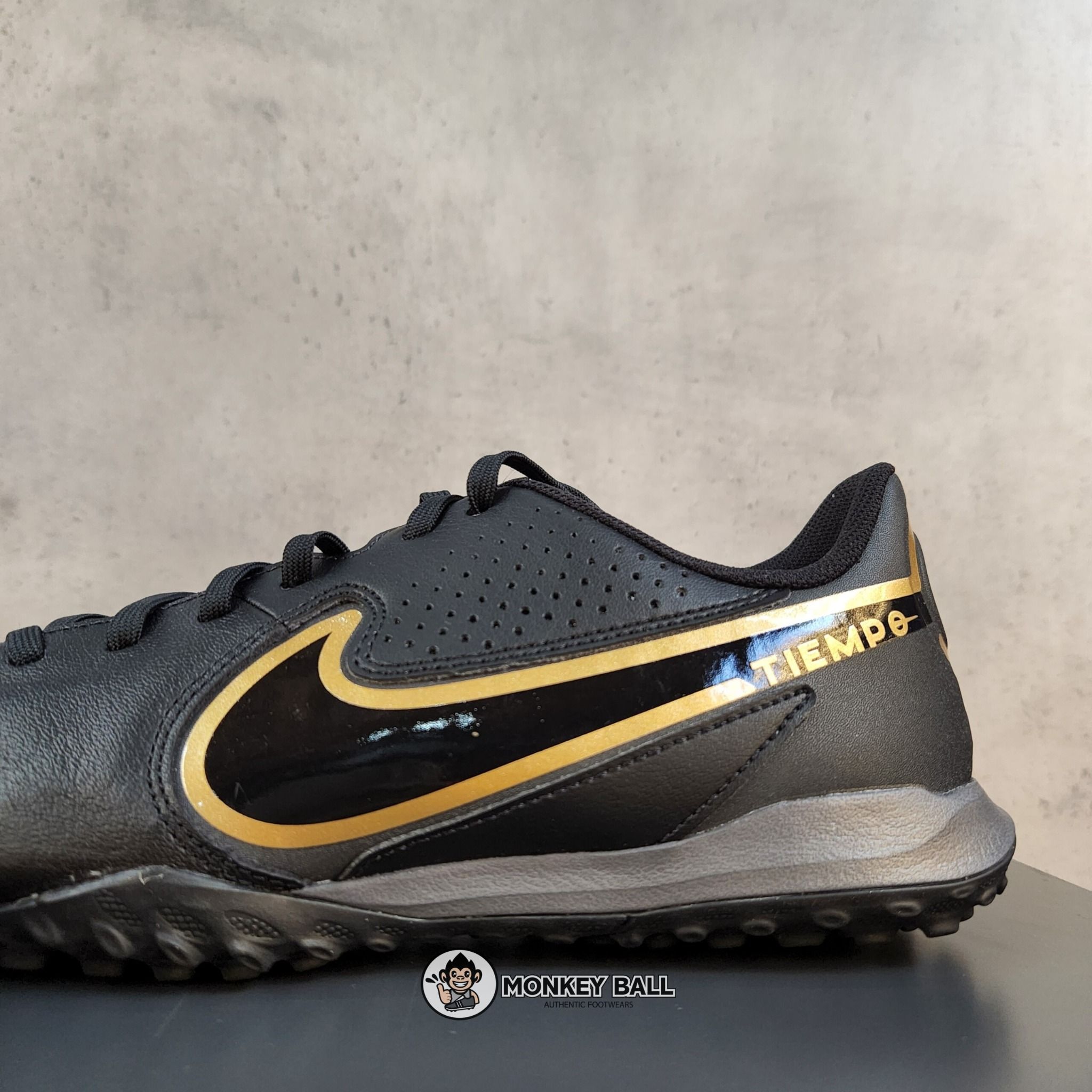  Nike Tiempo 9 Academy Legend 