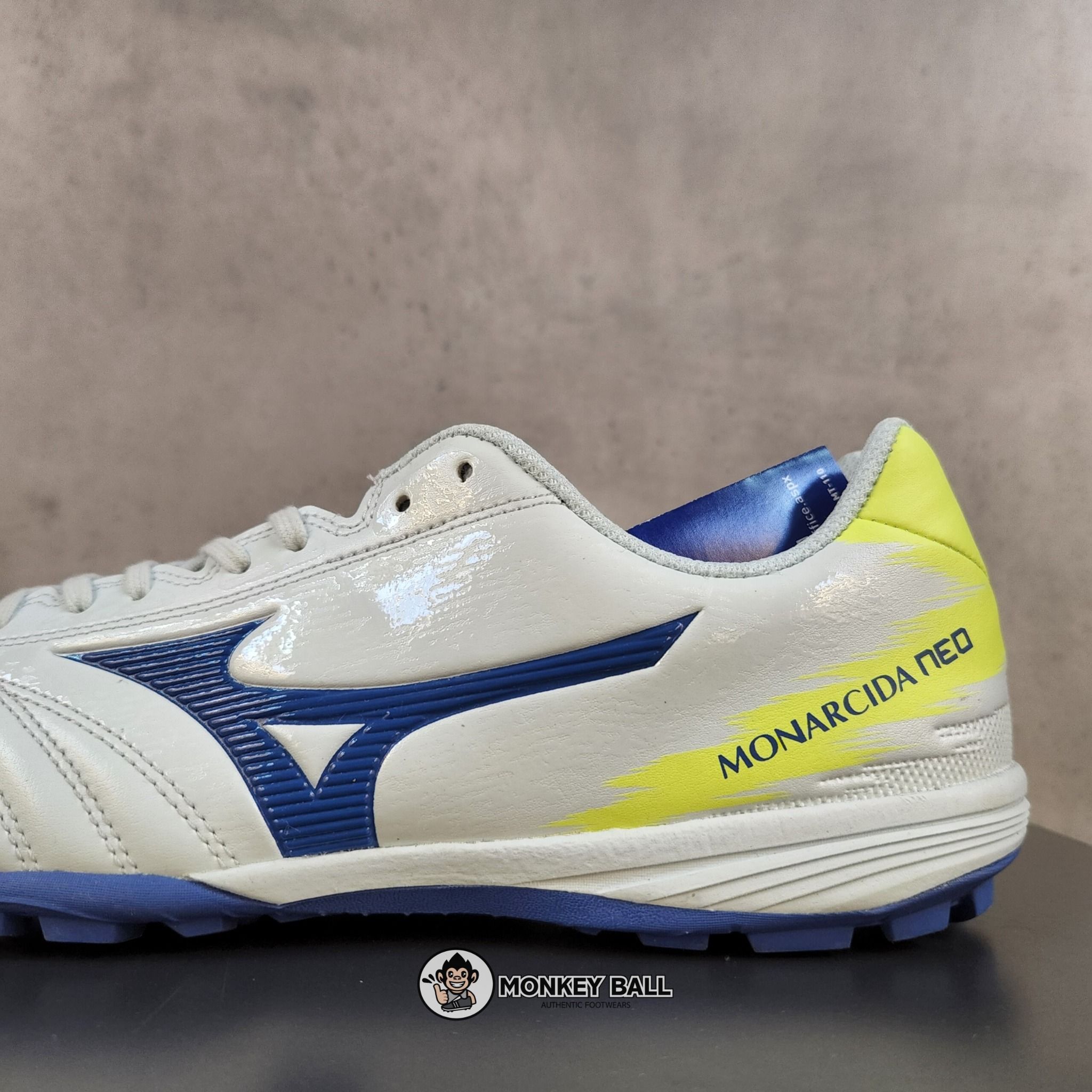  Mizuno Monarcida Neo Sala Pro TF - Q1GB222127 - Trắng Xanh 