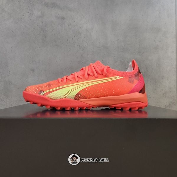 Giày đá bóng chính hãng Puma Ultra Ultimate Cage "Fearless Pack" TF - 106893-03 - World Cup