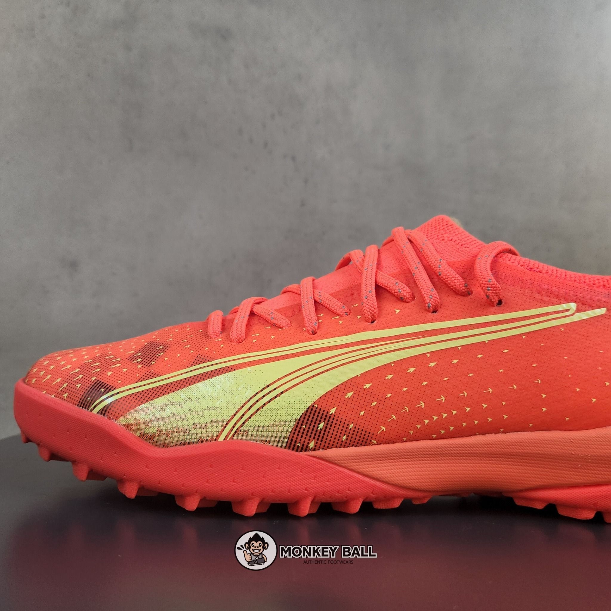  Puma Ultra Ultimate Cage 