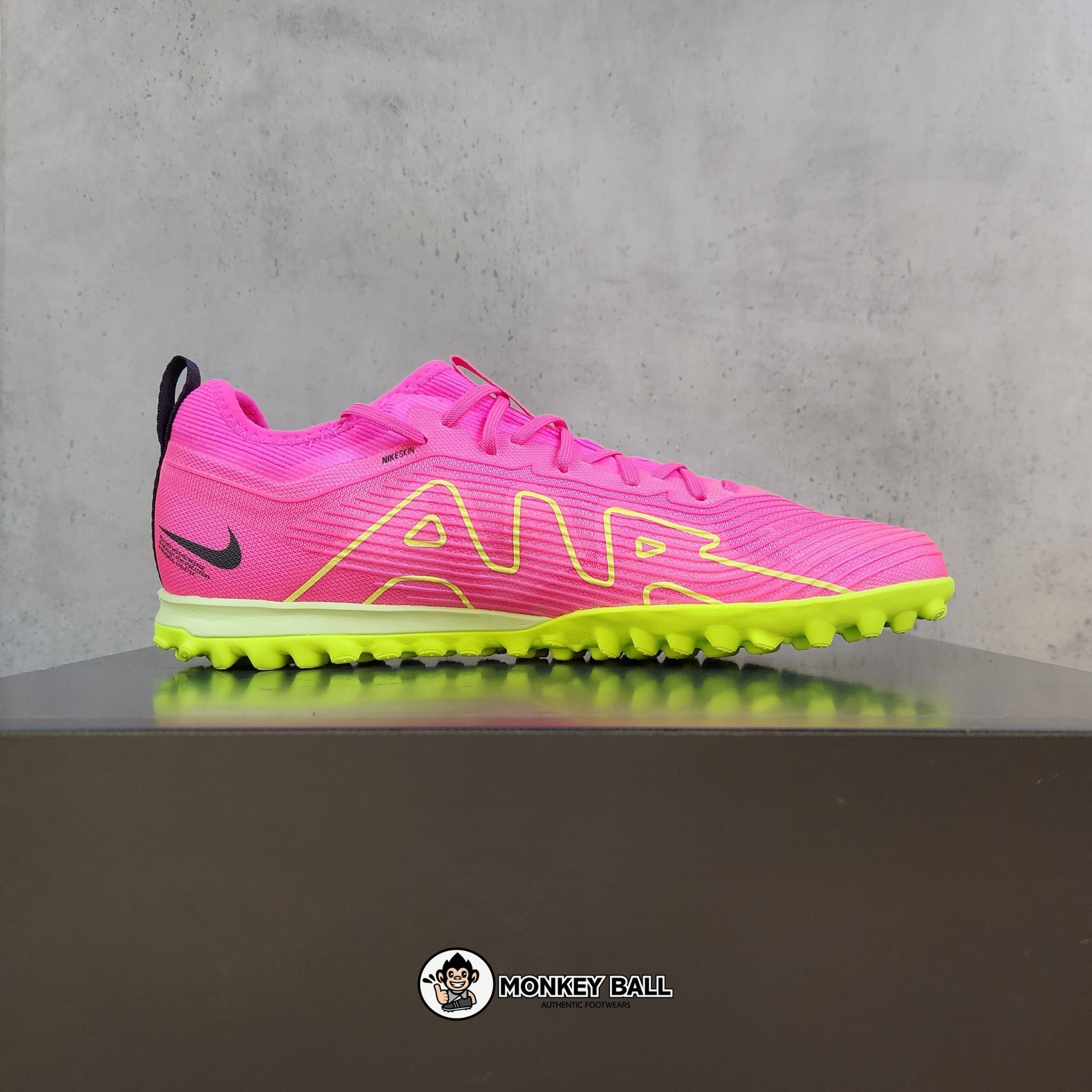  Nike Zoom Vapor 15 Pro 