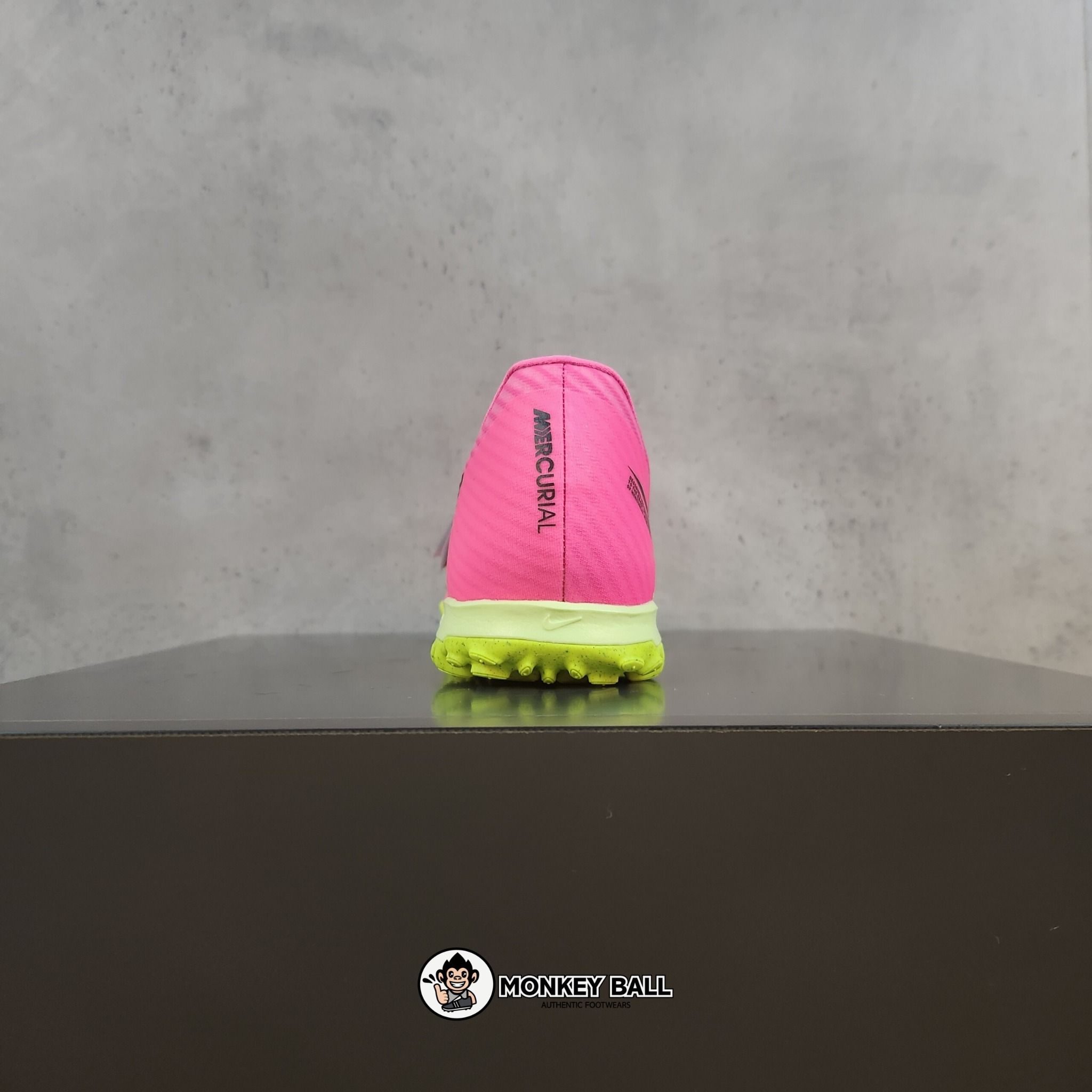  Nike Zoom Vapor 15 Academy 