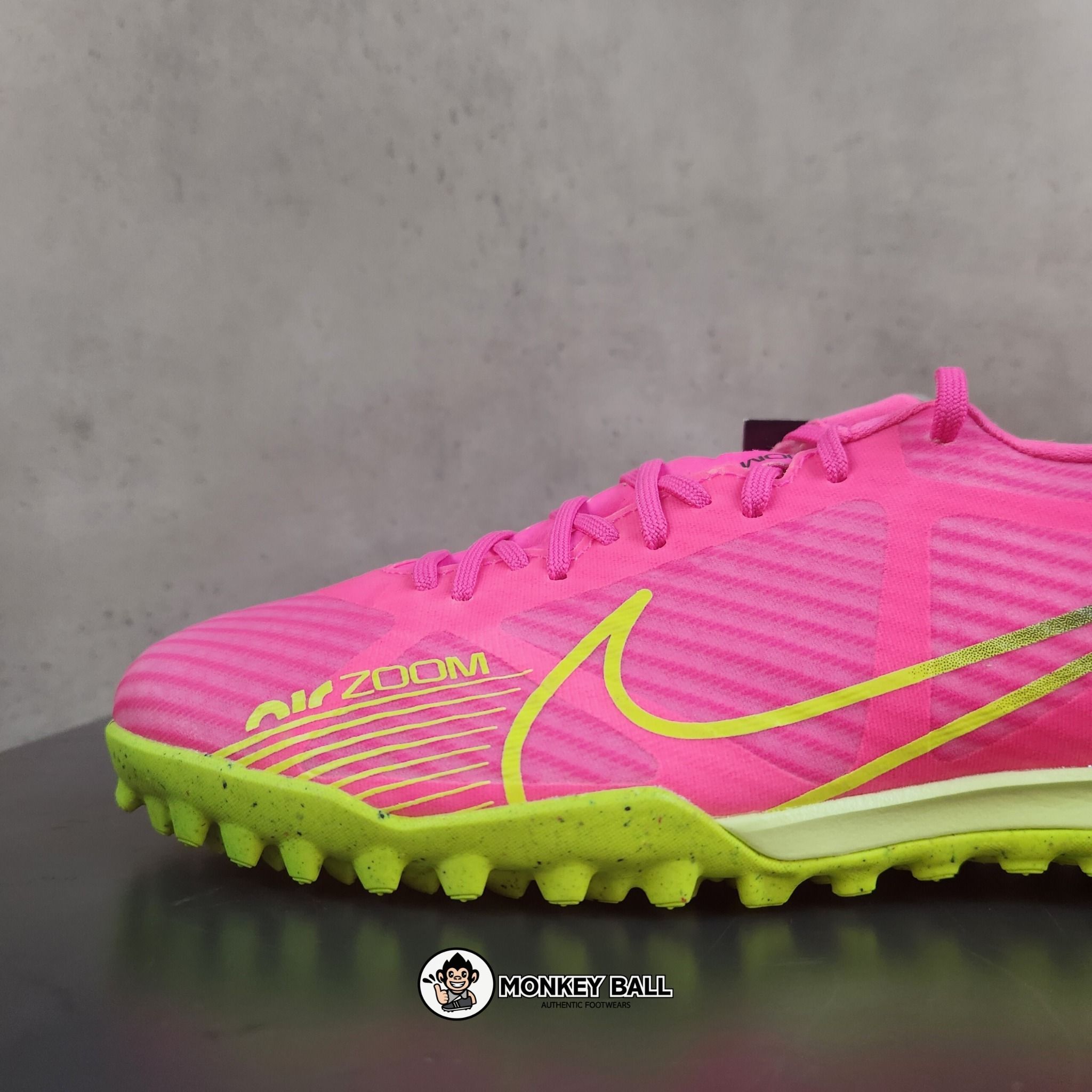  Nike Zoom Vapor 15 Academy 