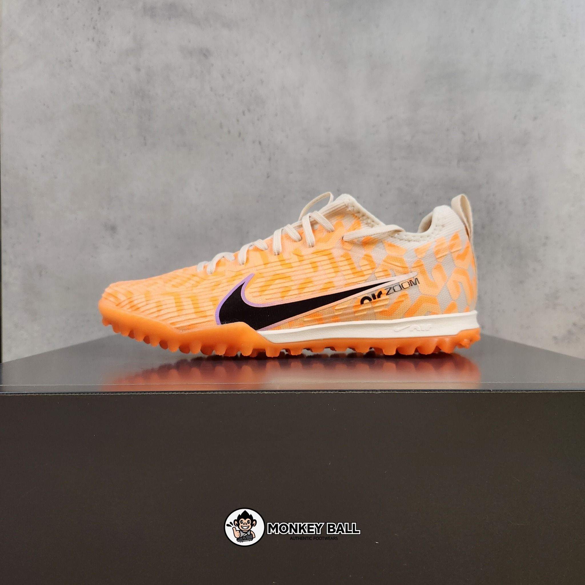  Nike Zoom Vapor 15 Pro 