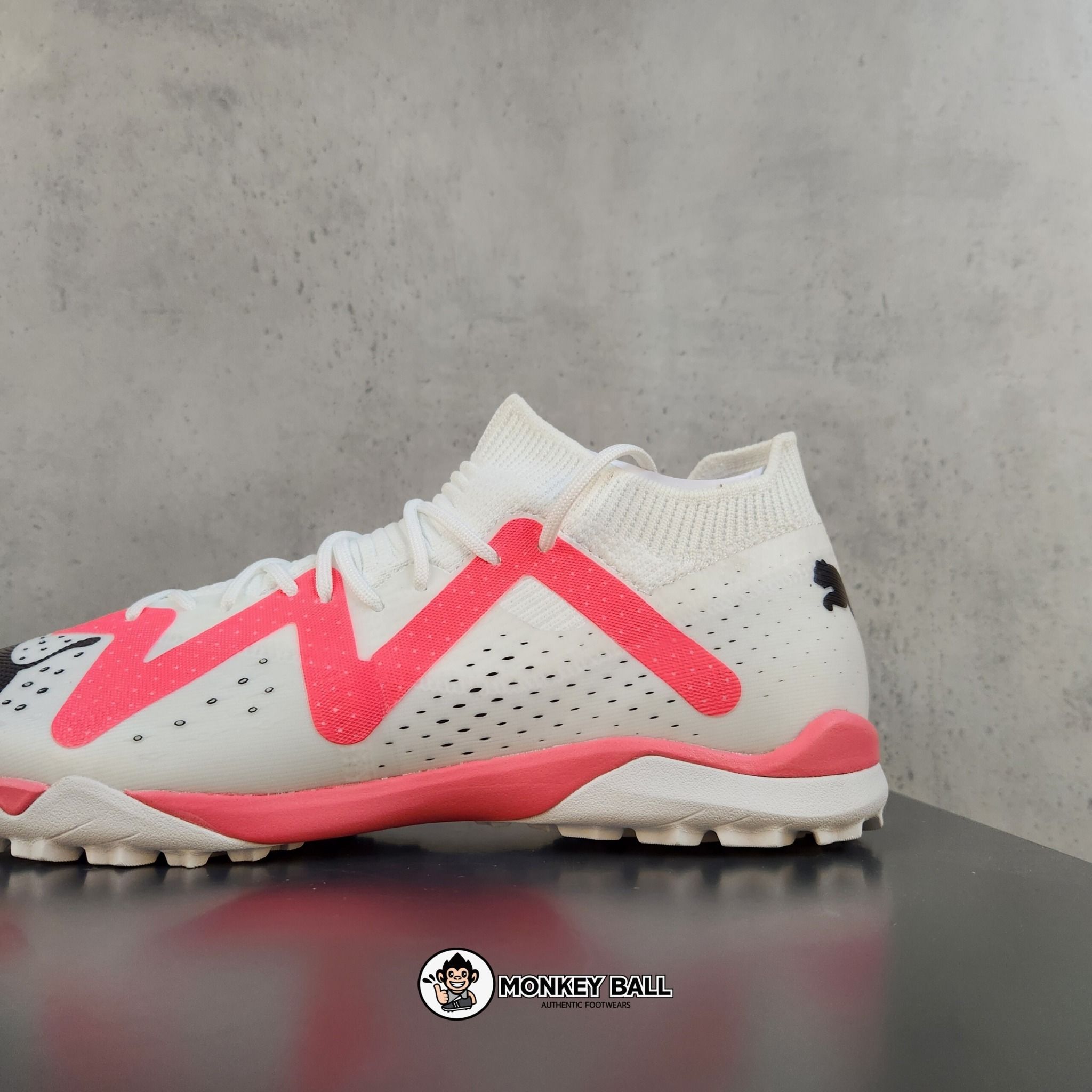  Puma Future Match TF - 107374-01 - Trắng / Hồng 