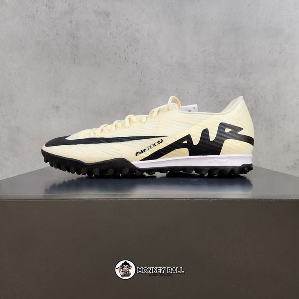  Nike Zoom Vapor 15 Academy 