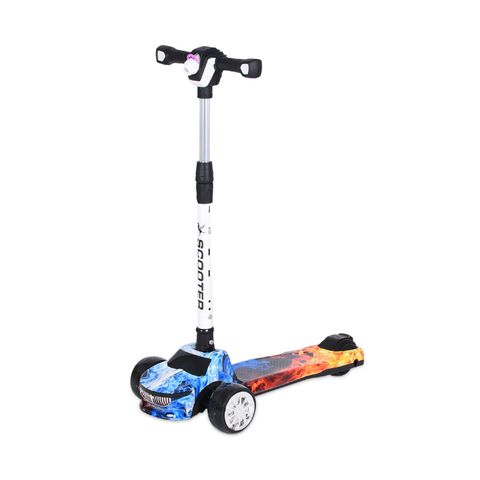  Xe scooter có thẻ xem phim Everest Kid 