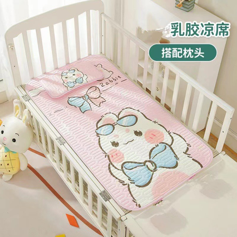  Chiếu điều hòa kèm gối (Hình ngẫu nhiên) 