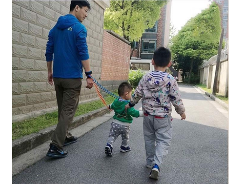  Vòng tay chống lạc cho bé Hinata VT01 