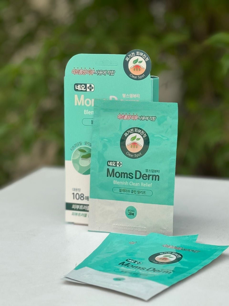 NEO Miếng dán mụn Moms Derm Blemish Clean Relief Patch 108 Miếng 