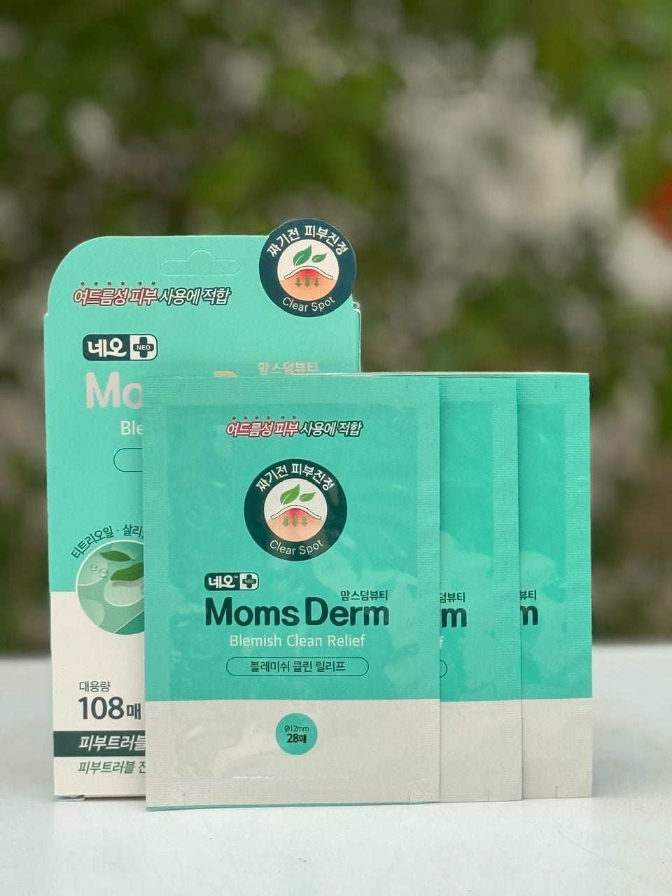  NEO Miếng dán mụn Moms Derm Blemish Clean Relief Patch 108 Miếng 