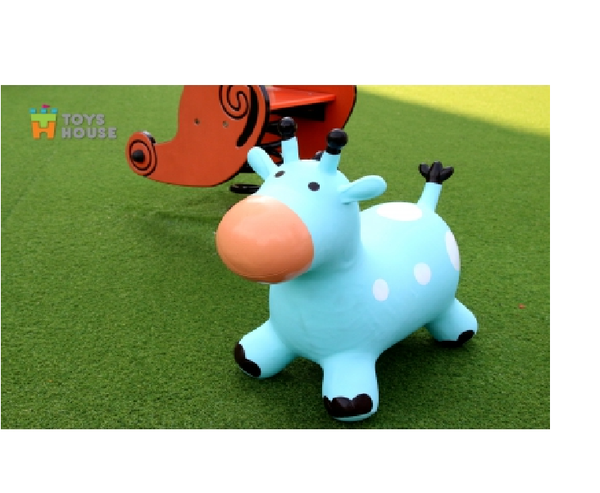  Thú nhún bơm hơi Toys House hình chú hươu xanh  (12 tháng +) 