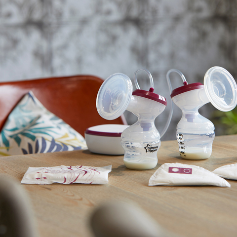  Miếng lót thấm sữa Tommee Tippee Closer to Nature (hộp 40 miếng) 