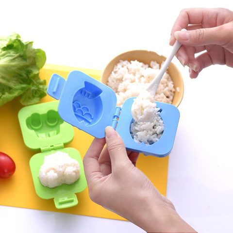  Khuôn tạo hình cơm, trứng hình cá và ô tô 