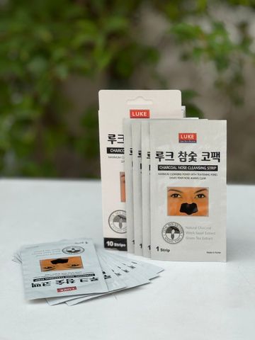  Miếng dán lột mụn Luke tinh chất than tre Hàn Quốc (10 miếng/hộp) 