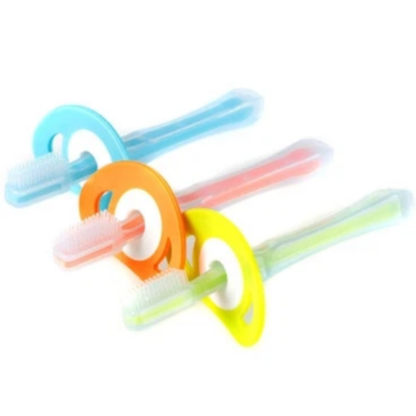  Bàn chải đánh răng Silicon Basilic D082 