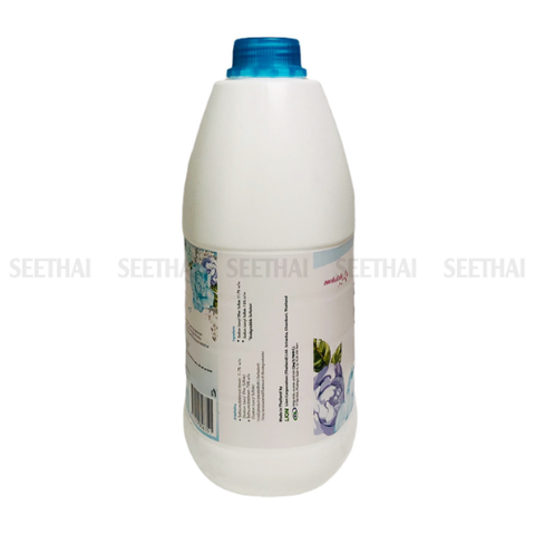 Nước giặt Essence 3500ml xanh 