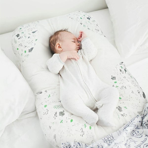  Gối chống trào ngược cho bé (Angel In Wood) 