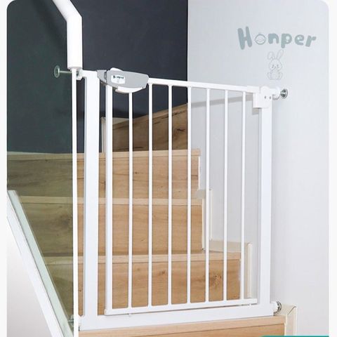  Thanh chặn cửa cầu thang bằng sắt hiệu Honper 