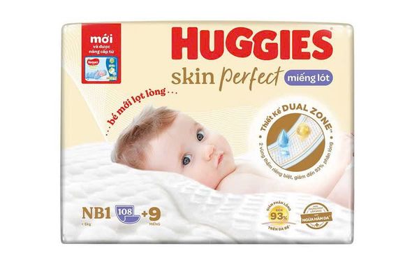  Miếng lót sơ sinh Huggies Skin Perfect NB1 108 miếng (dưới 5kg) 