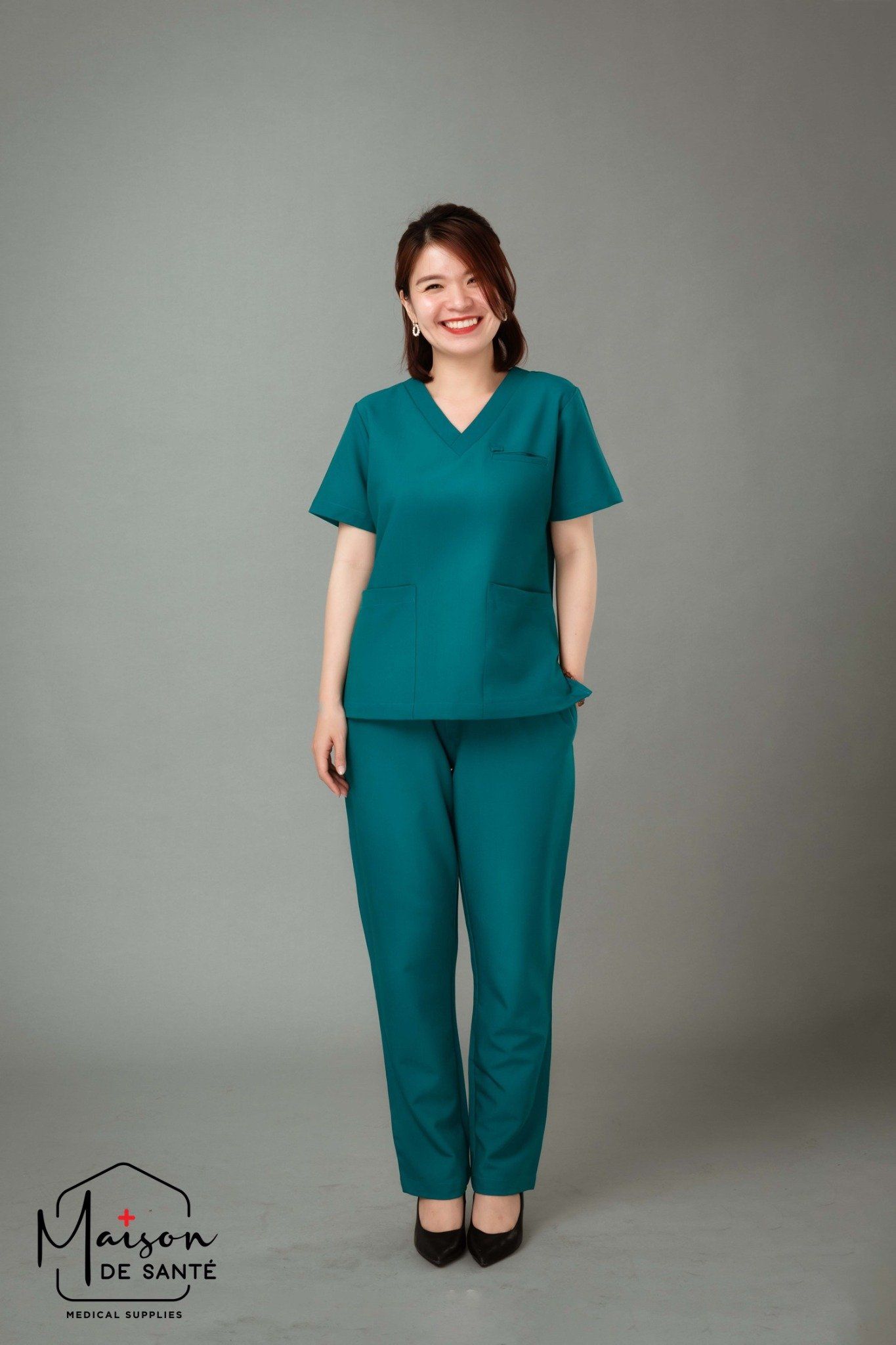  Lucie - Scrubs Nữ 