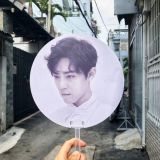  Quạt tròn Tiêu Chiến (20cm) (Hàng có sẵn) 