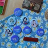  Set 4 Sticker Blackpick Và huy hiệu cài áo BlackPink BP9 