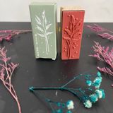  1 cái mộc hoa lá 68x28x23mm dùng đóng mộc trang trí hình hoa 