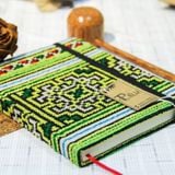  Sổ tay thổ cẩm lớn - vẽ batik sáp ong - xanh lá - PIÊU 