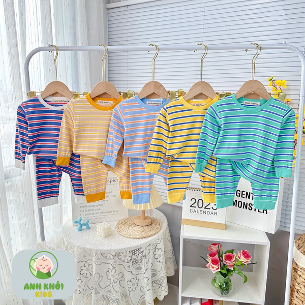  AKFDT03 - Bộ quần áo dài tay vải thun lạnh co giãn tốt cho bé trai/bé gái 