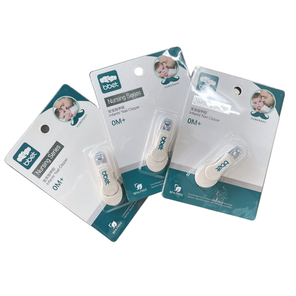  Bấm móng tay BBET cho bé 